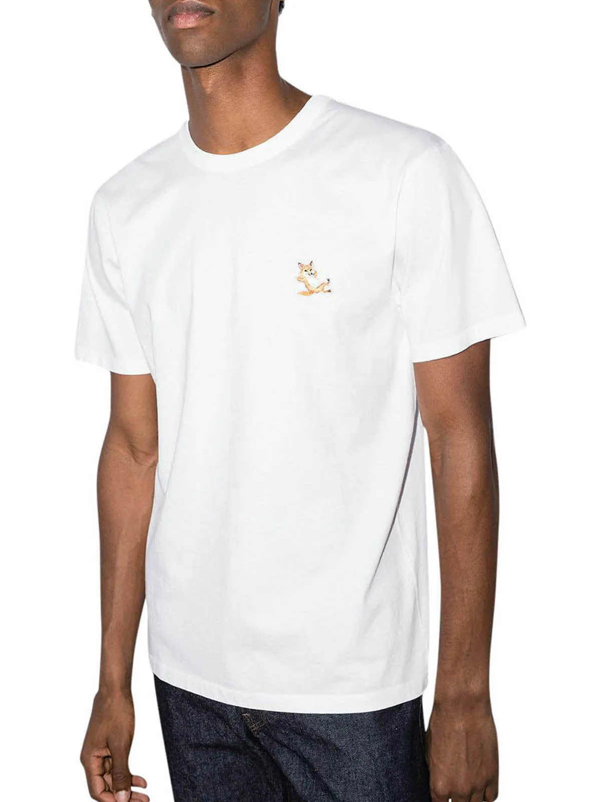 CHILLAX FOX PATCH CLASSIC TEE-SHIRT