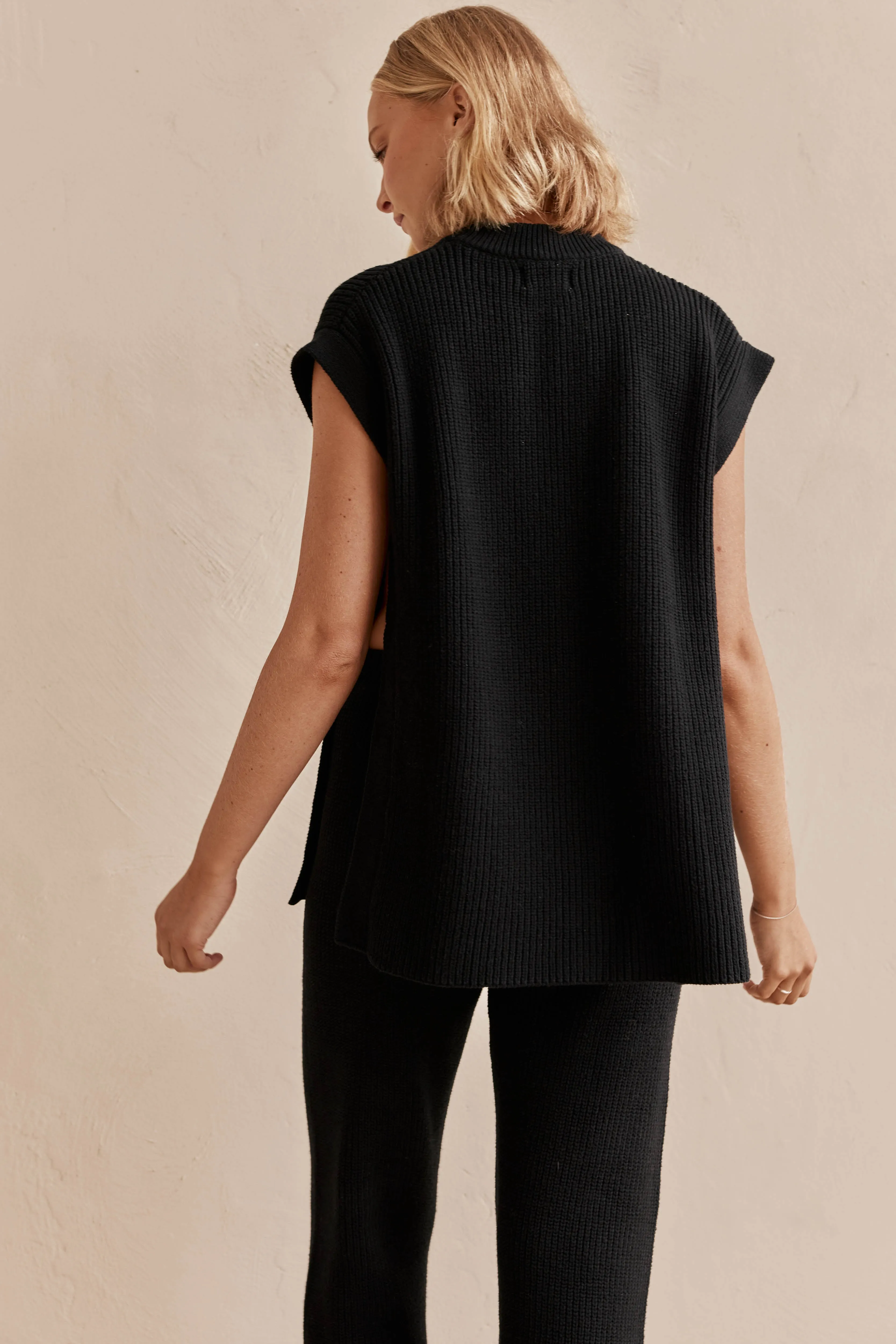 Finn Knit Top (Black)