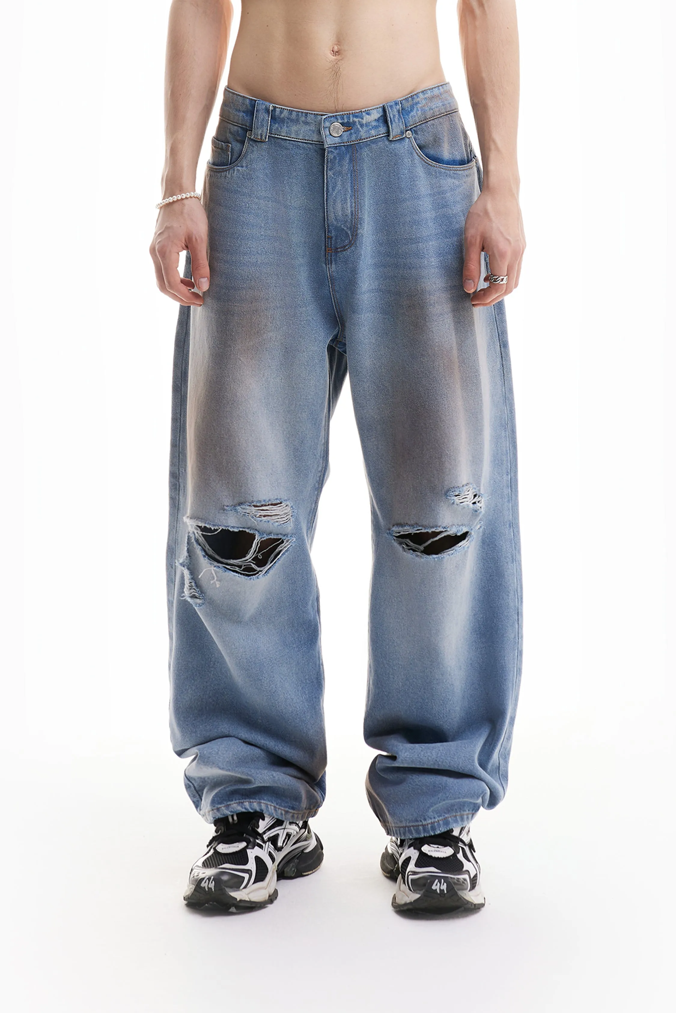 HEAVY BAGGY DISTRESSED DENIM LIGHT BLUE DIRT WASH