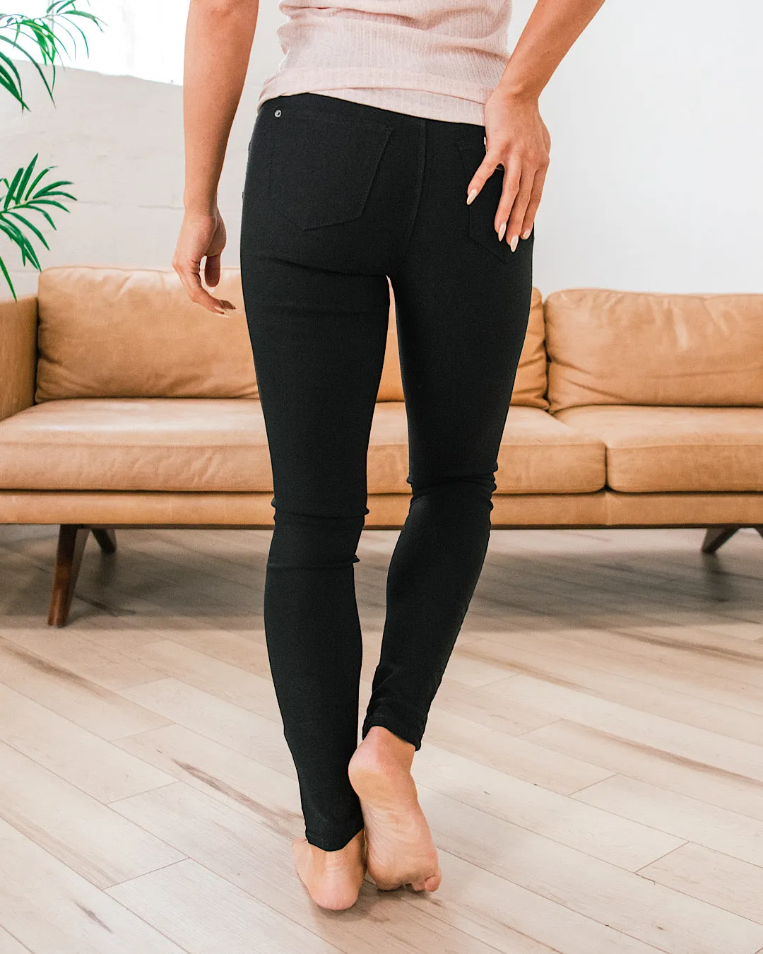 Hyperstretch Skinny Jeans - Black