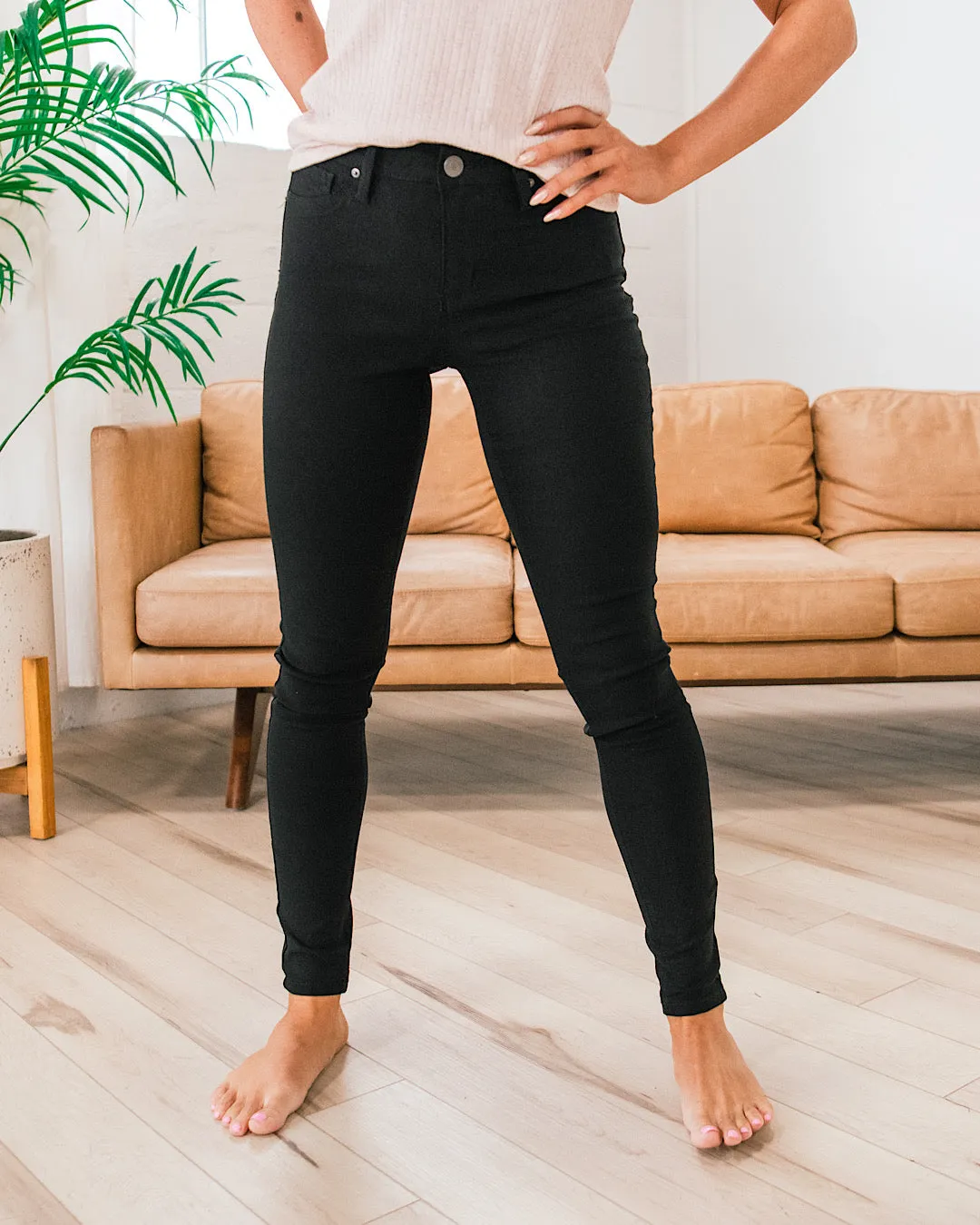 Hyperstretch Skinny Jeans - Black