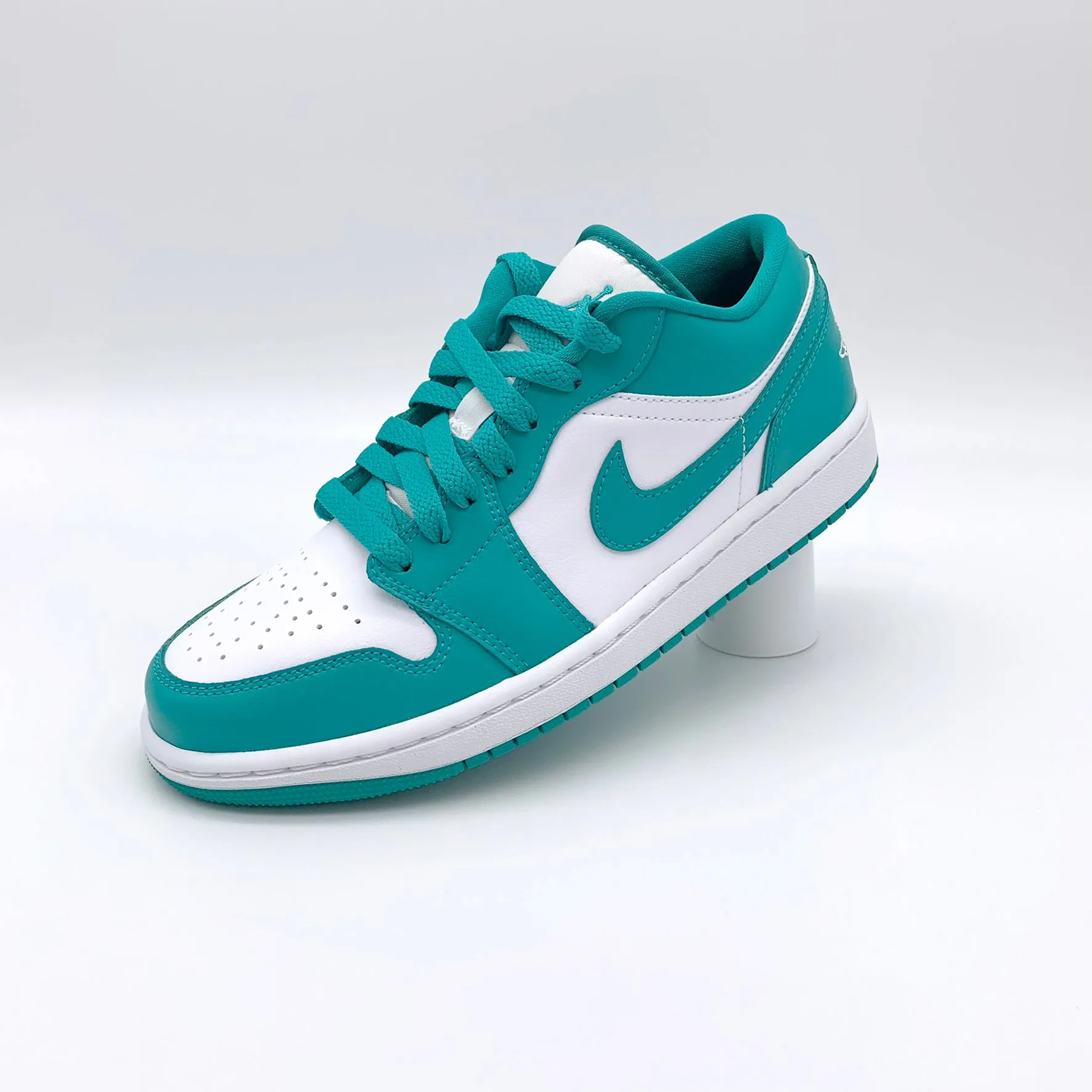 Jordan 1 Low New Emerald