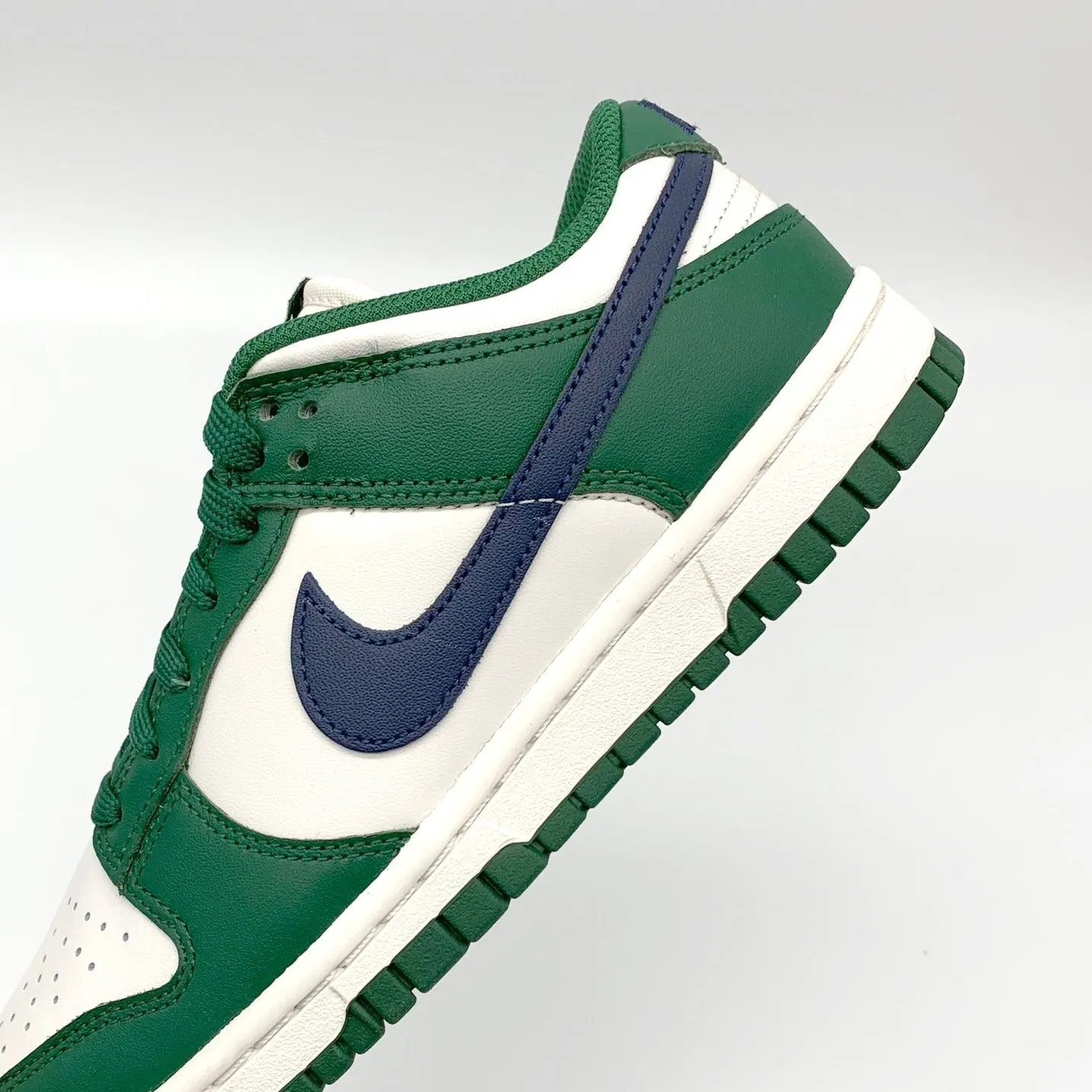 Nike Dunk Low Retro Gorge Green Midnight Navy